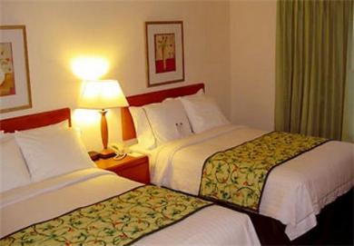 Hotel Fairfield And Airport Natomas Sacramento