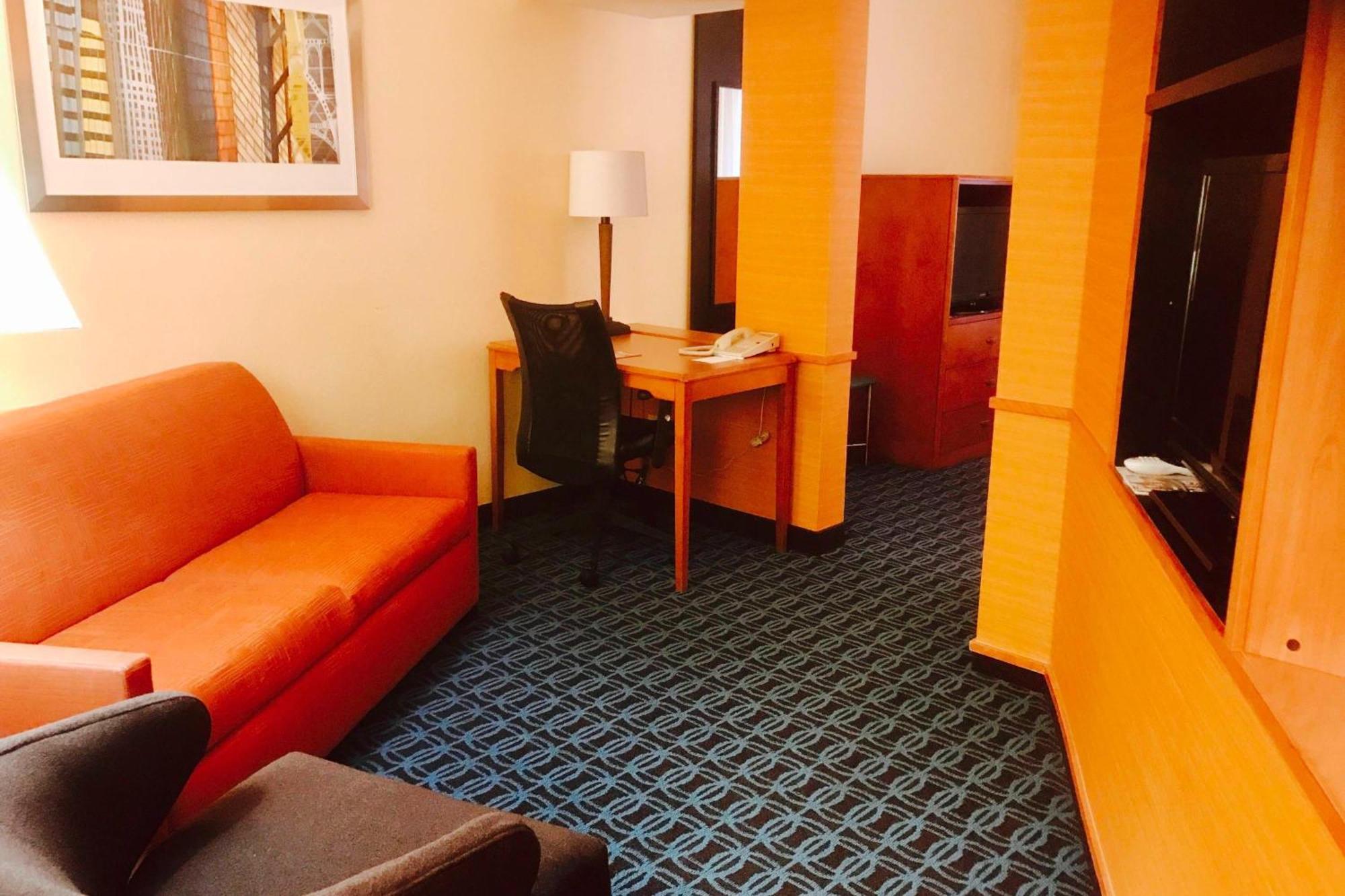 Hotel Fairfield And Sacramento Airport Natomas West Sacramento