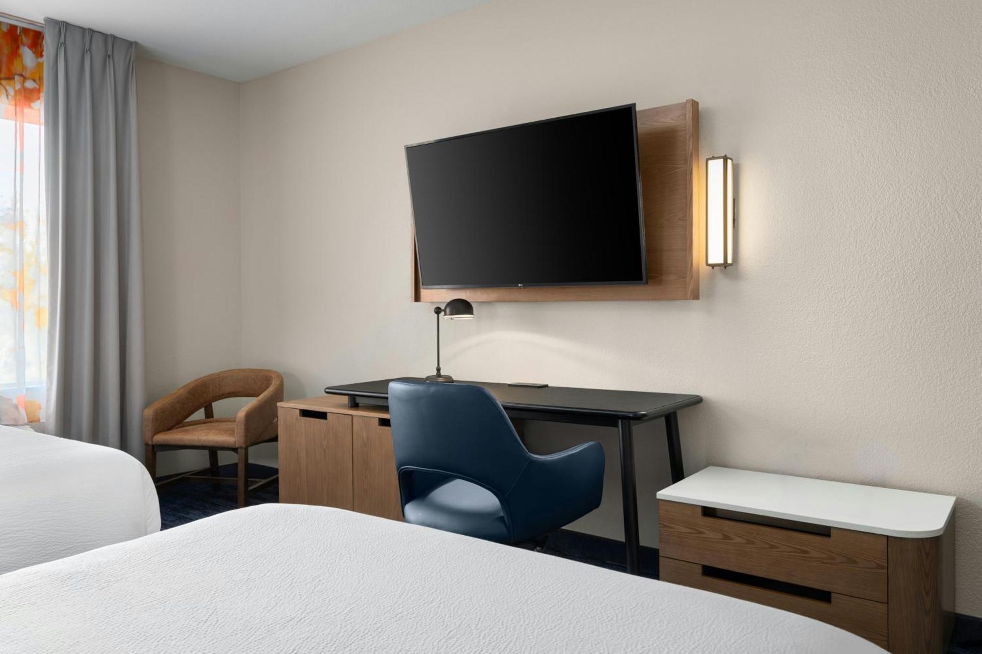Fairfield And Airport Natomas Hotel
